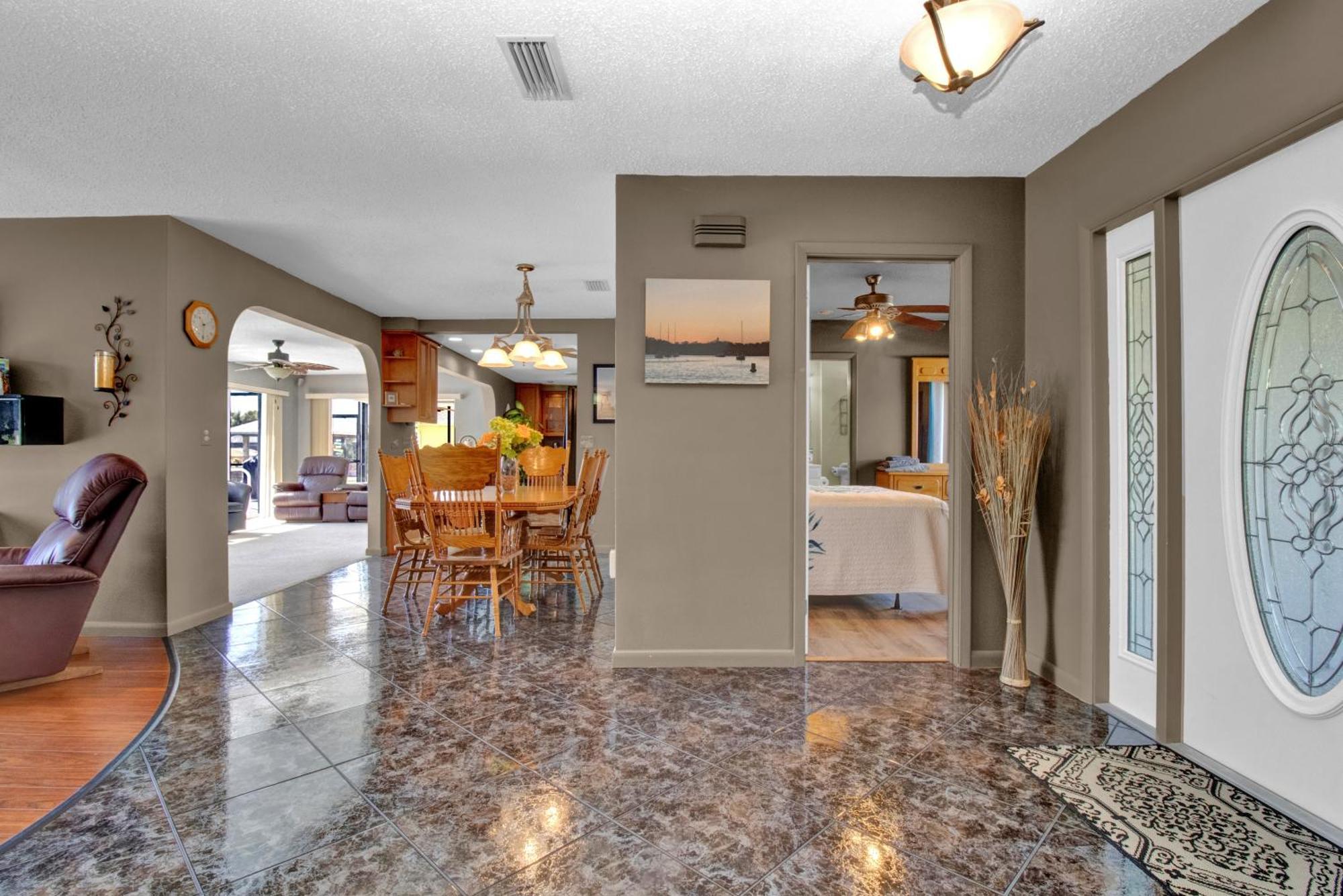 Pet Friendly Canal Front 3-Bedroom Grand Villa With Pool, Linai And Dock 포트샬롯 외부 사진
