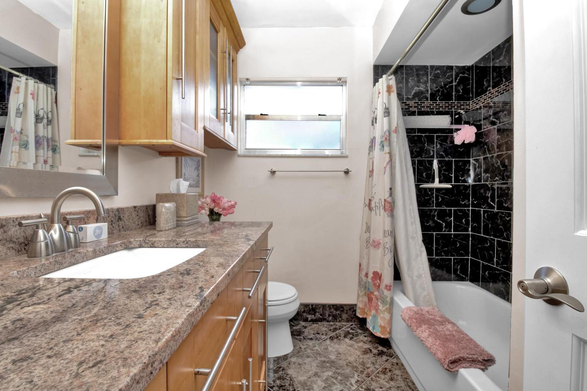 Pet Friendly Canal Front 3-Bedroom Grand Villa With Pool, Linai And Dock 포트샬롯 외부 사진